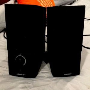 Bose sound speakers